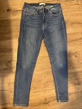 Flying monkey Women's Mid-Rise Blue Skinny Jeans